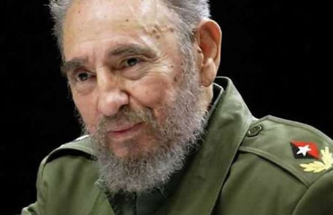 Ex-guarda-costas de Fidel diz que Havana dirigia guerra de Angola à distância