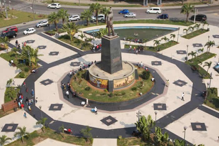 Manifestantes garantem que vão tomar "pacificamente" o Largo da Independência este sábado