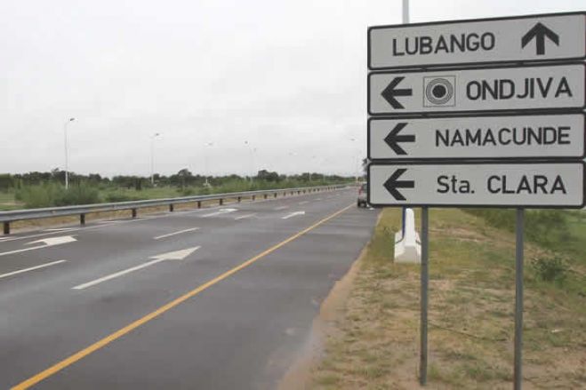41% das estradas nacionais em Angola está asfaltada – Governo