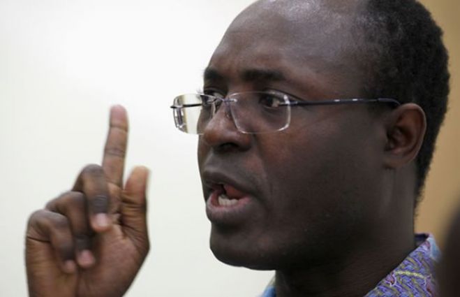 Prémio internacional "expõe fascismo" em Angola - ativista Rafael Marques