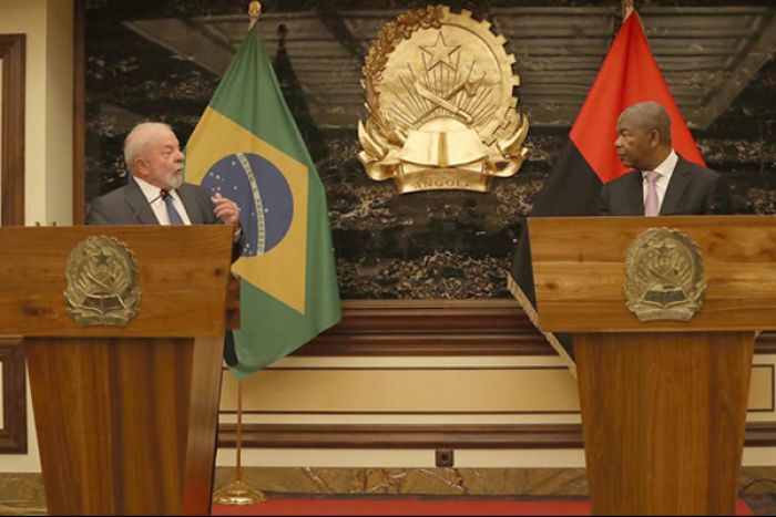 Análise da aula magna de Lula da Silva para o presidente angolano: oratória, complexo racial e empatia"