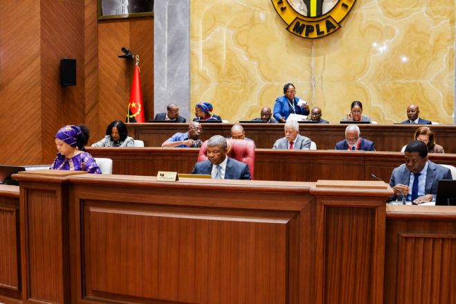 MPLA prepara congresso de Dezembro com João Lourenço como único candidato validado