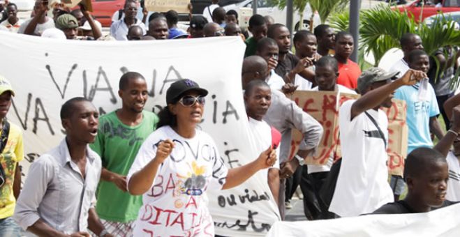 A Hora do grito da verdadeira Independência de Angola finalmente chegou