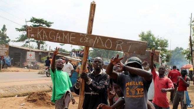 O falso rumor da morte do Presidente de Ruanda levando cenas de celebração na RD.Congo .