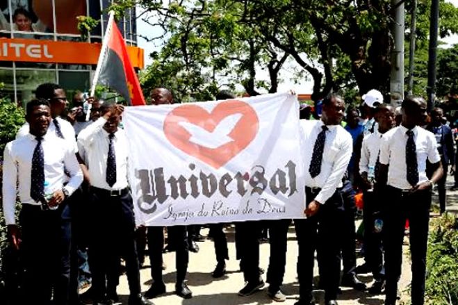 IURD em Angola em "guerra civil" aberta com insultos e acusações