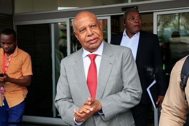 Higino Carneiro reafirma candidatura à liderança do MPLA e garante: “Não vou desistir”