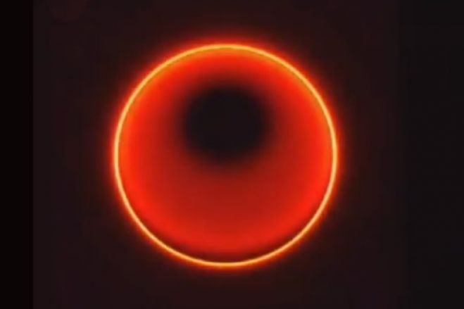 Imagem de buraco negro é "vitória do espírito humano e da técnica" - Instituto Astrofísica