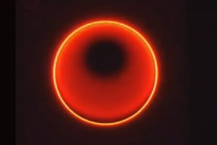 Imagem de buraco negro é "vitória do espírito humano e da técnica" - Instituto Astrofísica