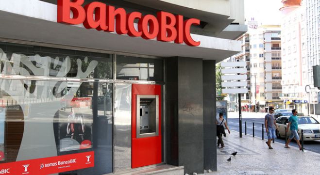 Banca em Angola cresce 30% até 2016 apesar da 'alta corrupção'