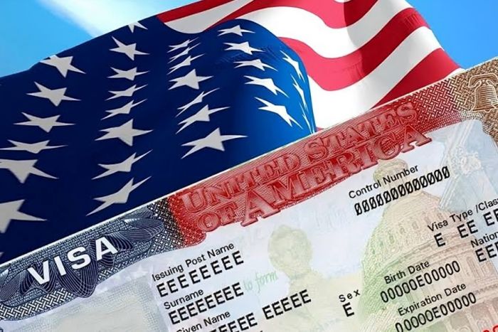 EUA suspendem emissão de vistos para cidadãos de 75 países, diz Fox News