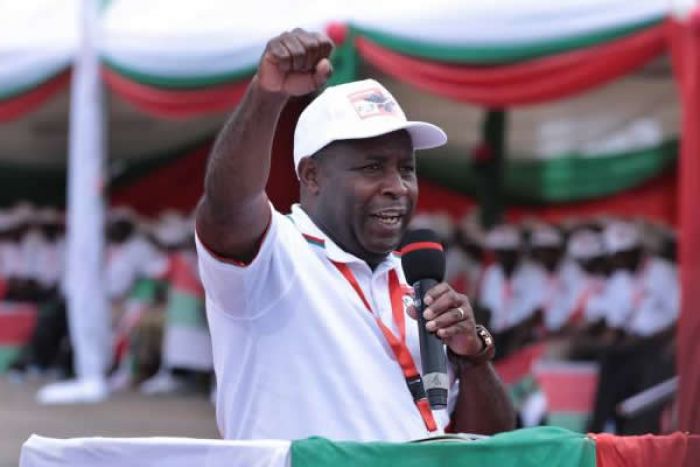 Candidato do partido no poder vence eleições presidenciais no Burundi