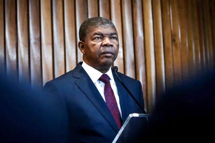 "Os empresários portugueses devem fazer as malas e ir para Angola... em força"