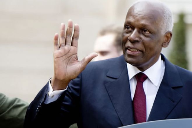 José Eduardo dos Santos: o líder e a pátria em busca sequiosa da paz definitiva