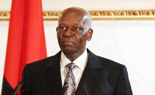 José Eduardo dos Santos diz que quebra do preço do petróleo “estimula a criatividade”