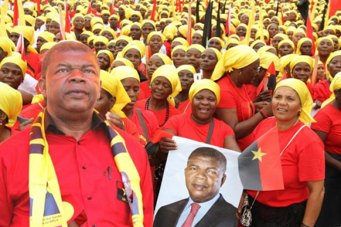 MPLA festeja 62 anos a reafirmar "combate à corrupção" como prioridade