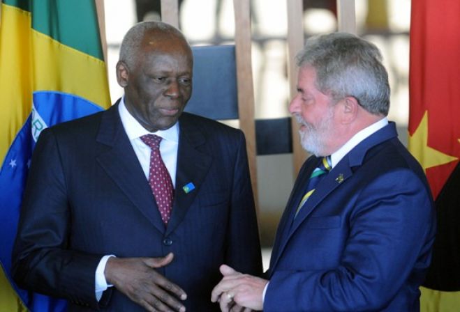 O ex-presidente Brasileiro, Lula da Silva viaja para Angola para se encontrar com José Eduardo dos Santos