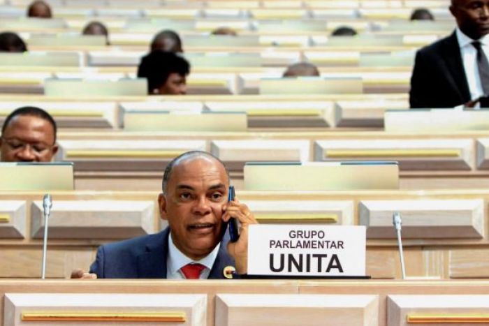 Verbas "insignificantes" na Educação e Saúde e silêncio sobre autarquias levam UNITA a votar contra OGE 2023