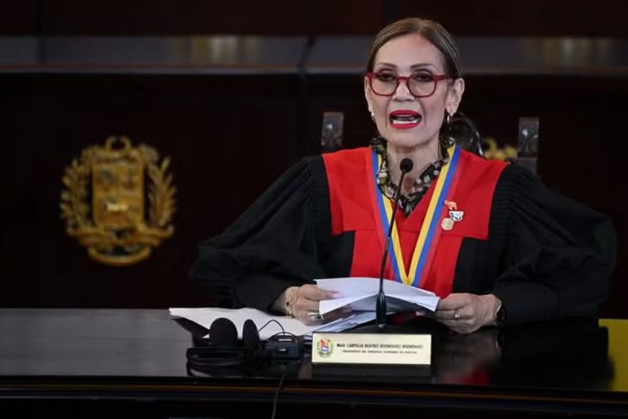 Tribunal Supremo da Venezuela declara Maduro vencedor e proíbe divulgação das atas
