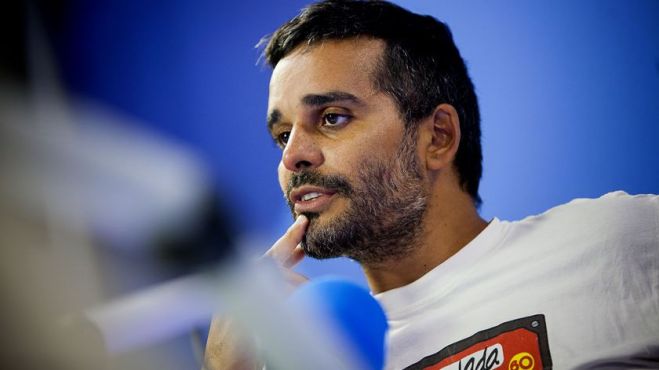 "É difícil montar um governo em Angola com pessoas sem rabos de palha"