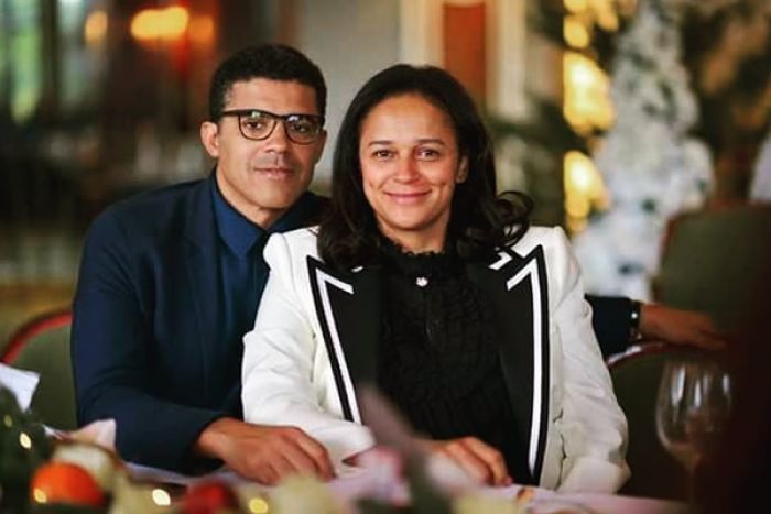 Porto: Retirada de medalha da cidade ao marido de Isabel dos Santos, para já, "não se coloca"