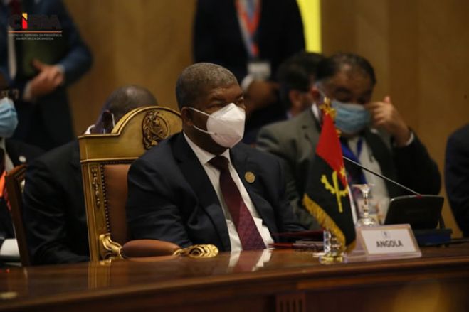 João Lourenço quer que África deixe de ser "potencialmente rica" e usufrua das suas riquezas
