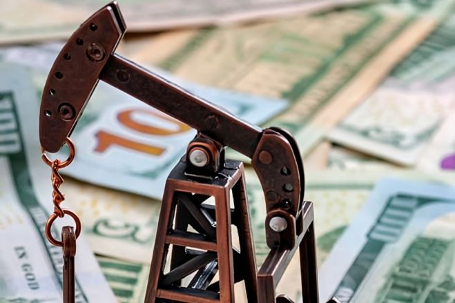 Receitas do petróleo sobem 55% e rendem 8,9 mil milhões de dólares a Angola entre Abril e Junho