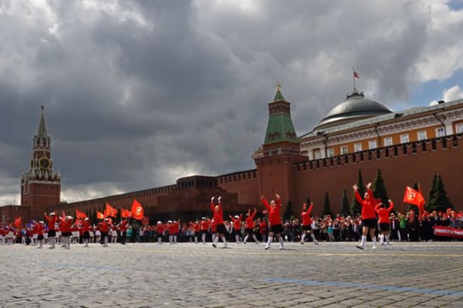 Moscovo adverte Ocidente "russofóbico" contra "aproveitamento" de rebelião