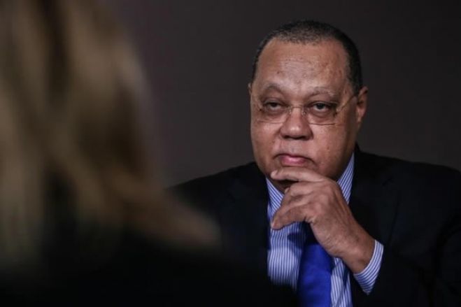 Angola quer "esgotar todos os procedimentos" antes de pedir prisão de Isabel dos Santos
