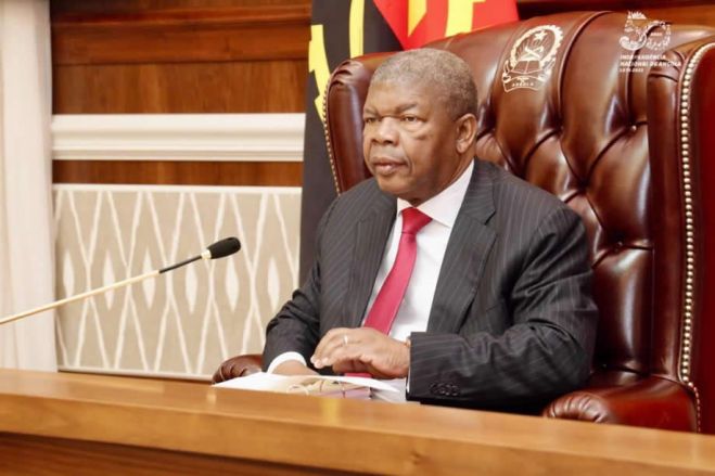 Angola condena golpe de Estado na Guiné-Bissau e pede respeito pelos direitos humanos