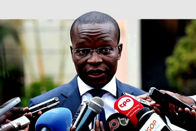 Construção de sociedade justa e do homem novo são desafios de Angola - Governo