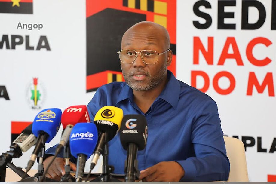 MPLA rejeita definitivamente candidatura de Higino Carneiro e remete caso à PGR