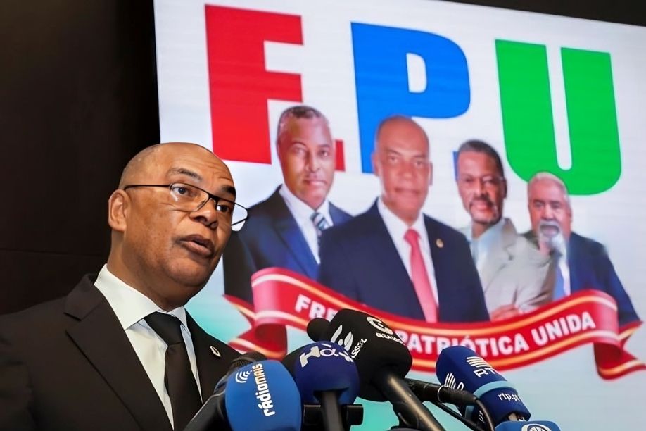 "UNITA reconhece que sozinha não bate o MPLA", diz politólogo