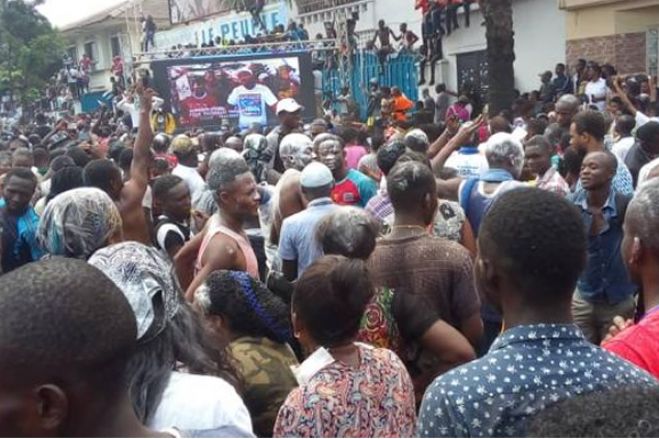 RDCongo: UE aguarda resultados oficias e pede que se evitem "atos de violência"