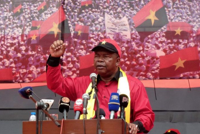 Porque continua o MPLA a adiar as eleições autárquicas?