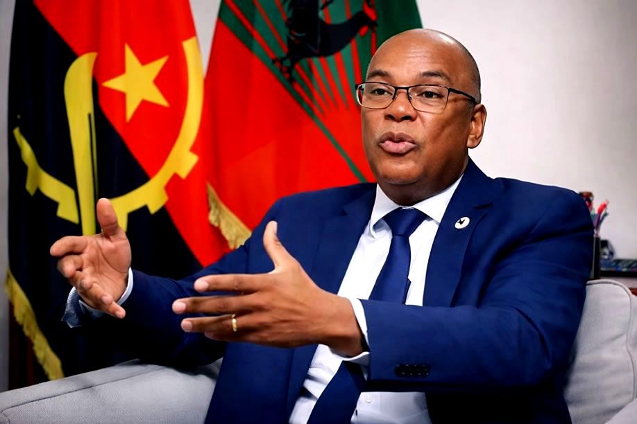 «Quem convoca uma manifestação corre o risco de ser chamado de terrorista», diz líder da UNITA