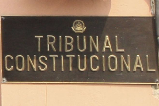 Tribunal Constitucional "kafrica" condidatos às eleições de Agosto