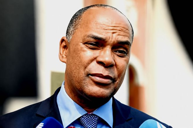 Adalberto Costa Júnior defende aposta na educação e critica gestão dos recursos naturais em Angola