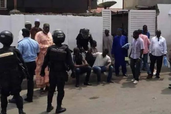 Conselho islâmico angolano "condena" aglomeração de muçulmanos em esquadra policial em Luanda