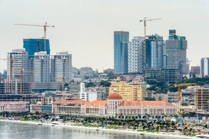 Angolavai gastar mais de 19 milhões de dólares para remodelar edifício do Governo