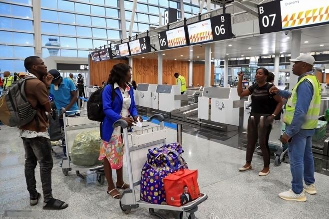 Angola adia para outubro transferência dos voos internacionais para novo aeroporto