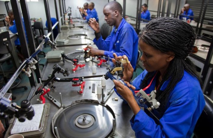 Crescimento de Angola esta ano é "bastante mais lento" que 4,9% - Standard Bank