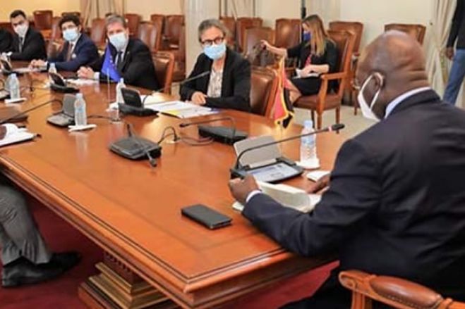 Ucrânia: União Europeia pressiona MIREX para condenação da invasão russa