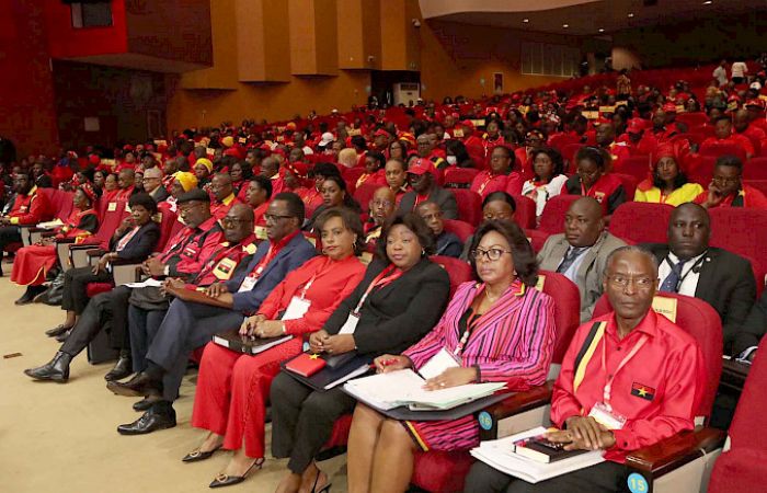 Quando a tempestade começa em casa - A profecia dos bilos internos no MPLA