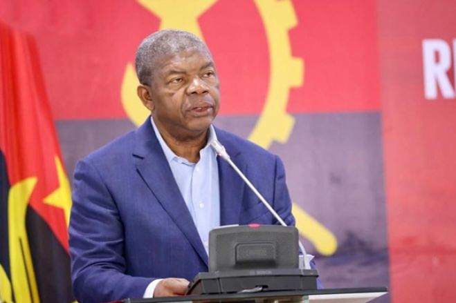 João Lourenço defende "negociações diretas" entre a Rússia e Ucrânia para cessar-fogo