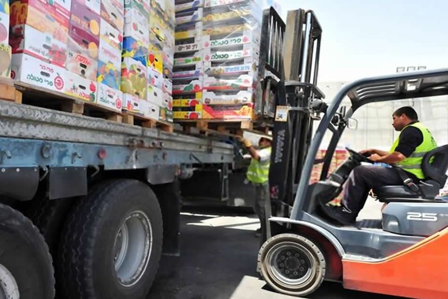 Empresários angolanos aplaudem suspensão de importações para fomentar produção interna