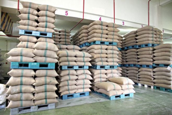 Ucrânia: Angola deve criar reserva do petróleo para garantir abastecimento de cereais - Cedesa