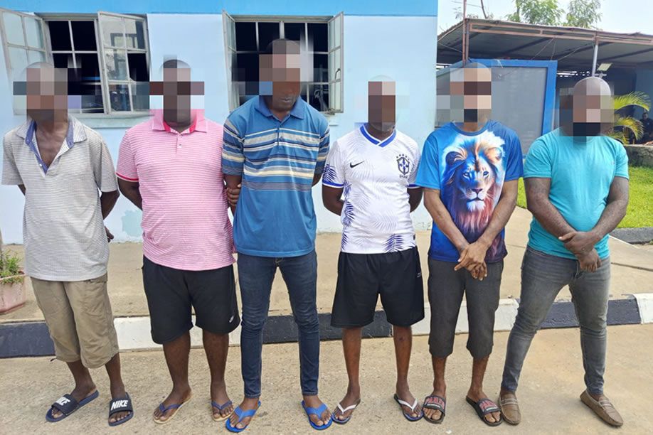 SIC detém seguranças envolvidos no fornecimento de armas a marginais em Luanda