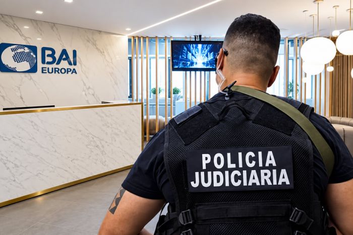 PJ faz buscas ao Banco BAI em Portugal por suspeitas de fraude fiscal e branqueamento