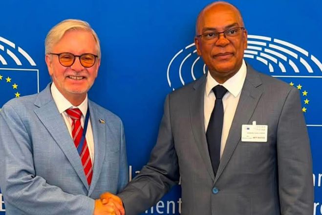 UNITA reforça em Bruxelas pedido de observação internacional das eleições angolanas de 2027