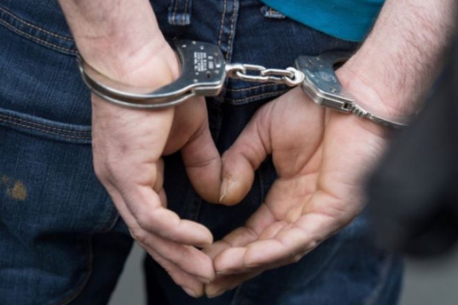 "Cidadão chinês detido por violar duas crianças"